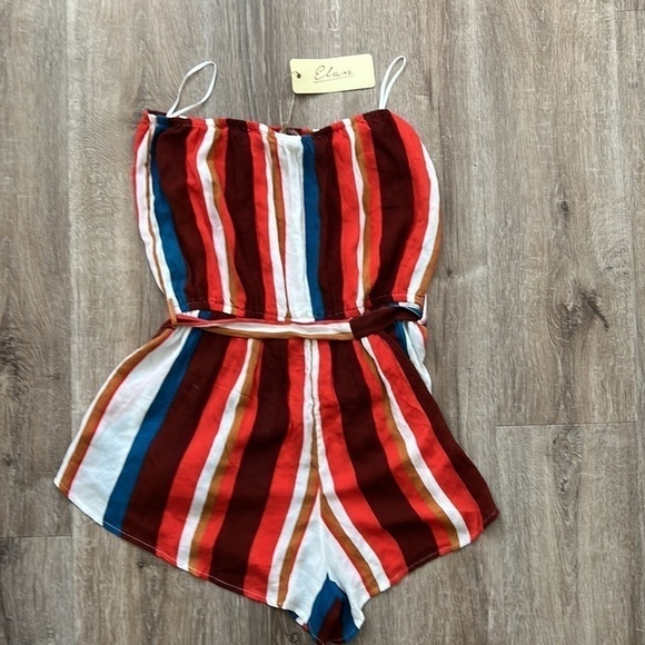 Elan Short Romper - Picture 6 of 6